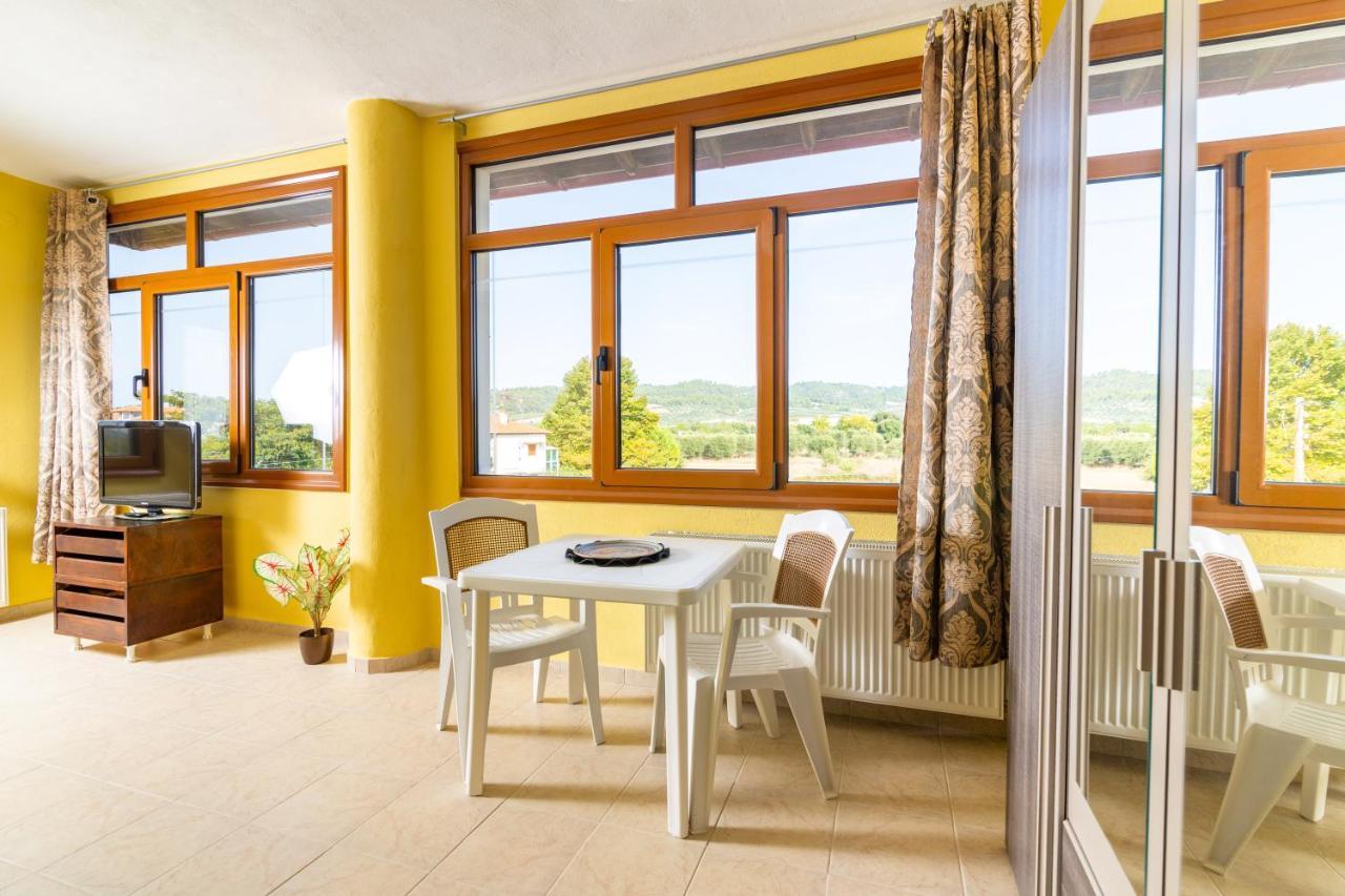 F & B Summer Collection - Kassandra - Fourka Apartment