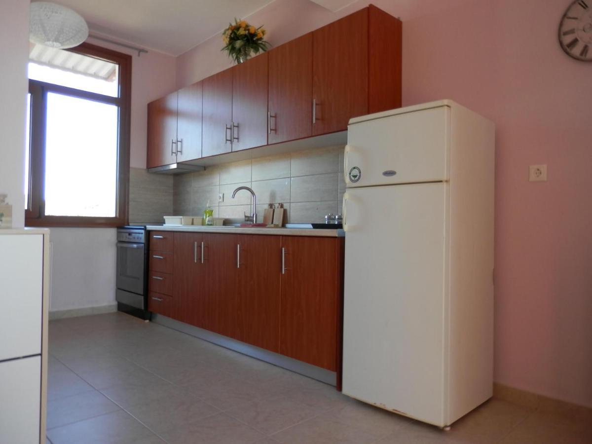 F & B Summer Collection - Kassandra - Fourka Apartment